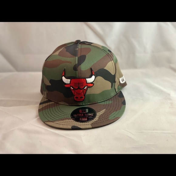 Chicago bulls SnapBack style #6 - Picture 1 of 2